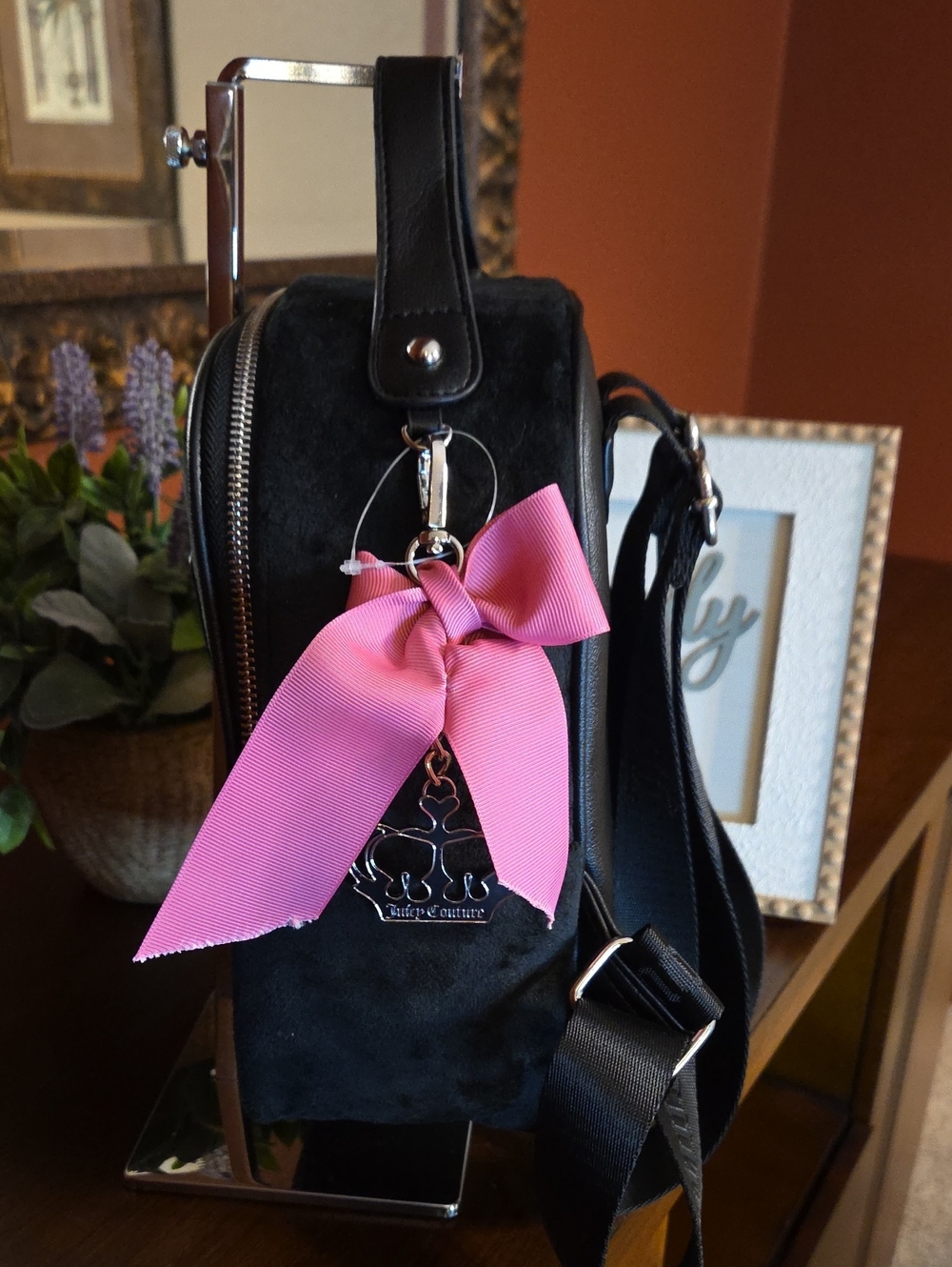 Juicy Couture Girlie Royalty Medium Backpack NWT - Picture 5 of 15